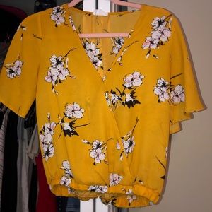 Short sleeve blouse